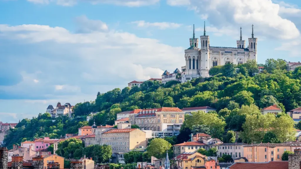 O que fazer em Lyon na França: Guia completo e dicas de viagem essenciais