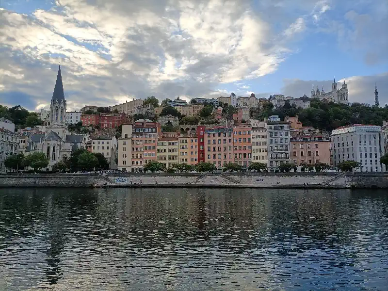 Informações e dicas práticas (Checklist final) para Conhecer Lyon